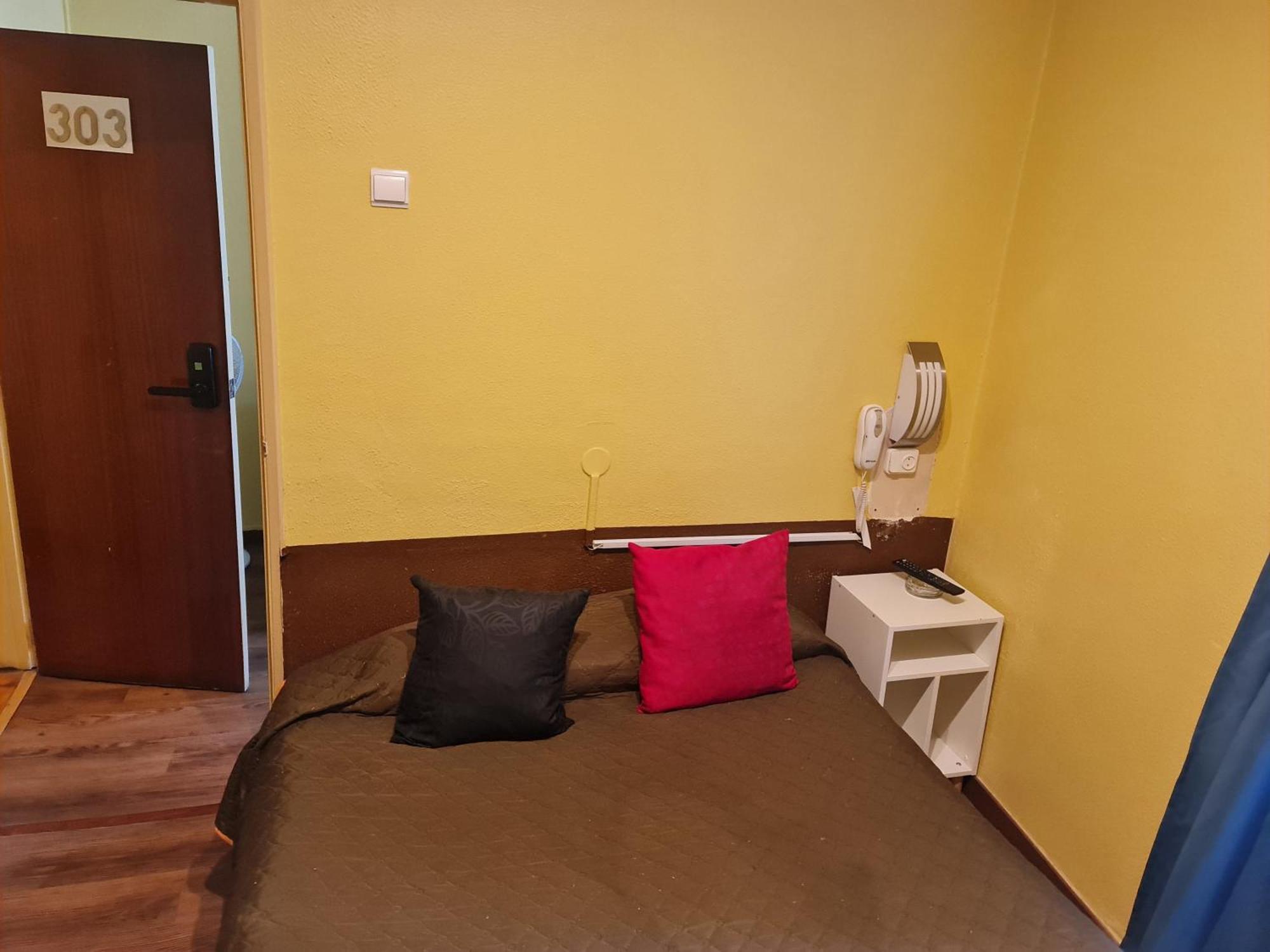 מלון ליסבון Pensao Residencial Flor Dos Cavaleiros מראה חיצוני תמונה