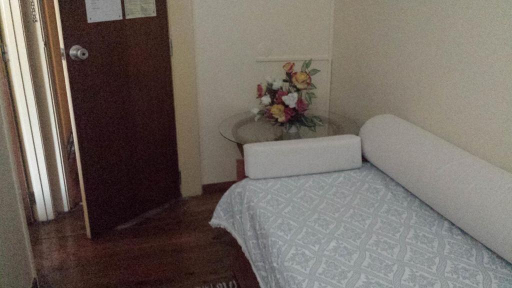 מלון ליסבון Pensao Residencial Flor Dos Cavaleiros מראה חיצוני תמונה